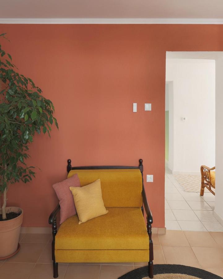 Apartment Garden House Retreat Drama